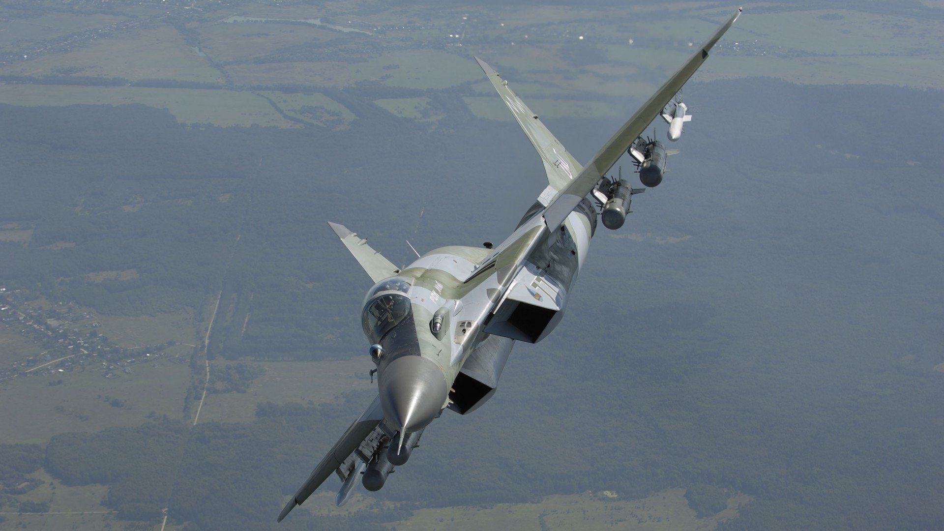 乐鱼体育平台app下载-世界杯巅峰时刻：足球运动的极致追求，足球世界杯的足球