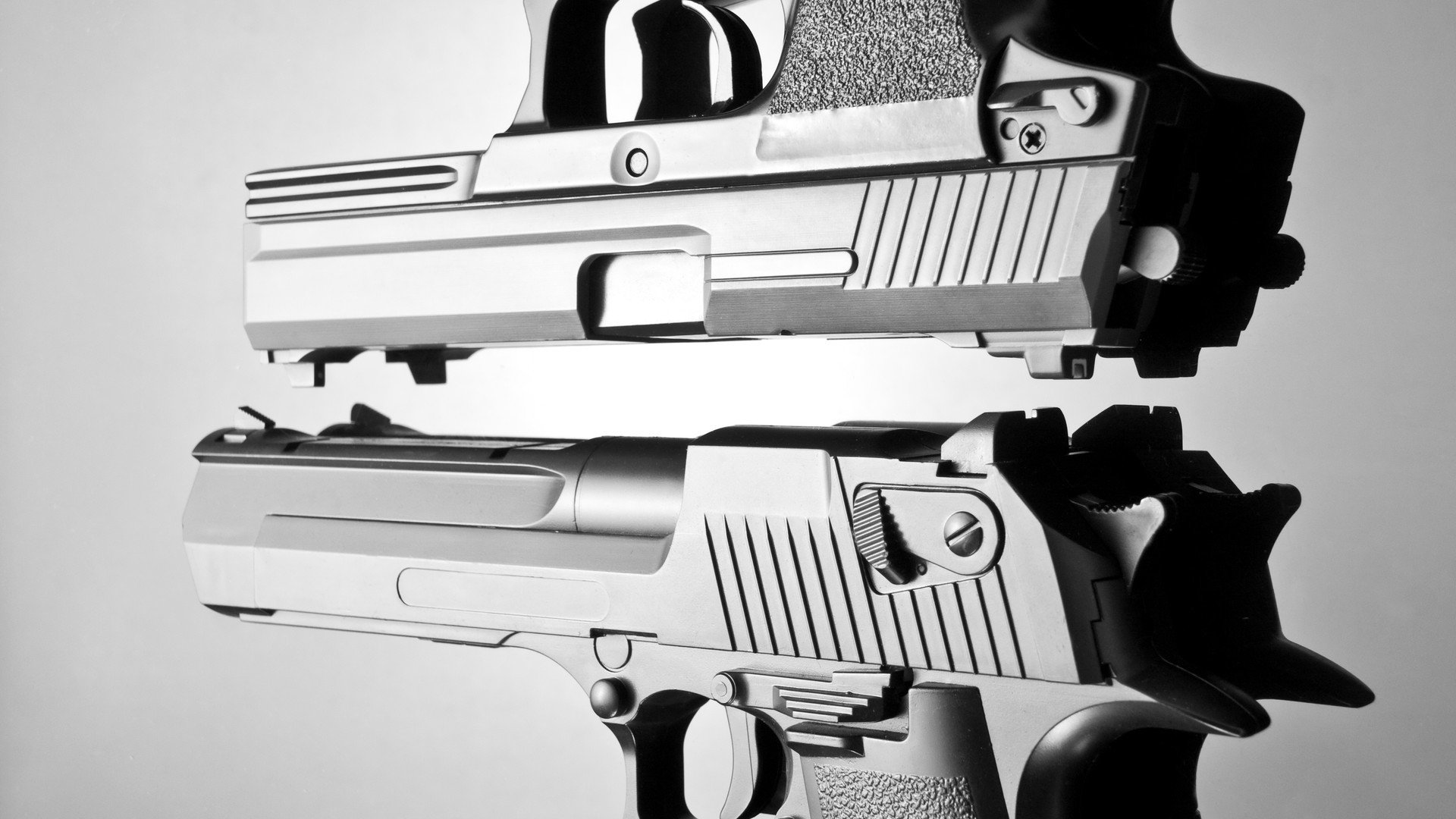 国家滑雪协会发布雪季运动员装备建议参考，滑雪运动员的服装是什么样的